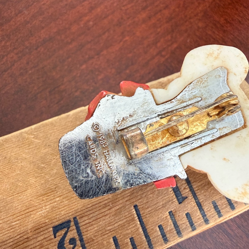 Vintage 1983 Mouse Brooch - Picture 3 of 3